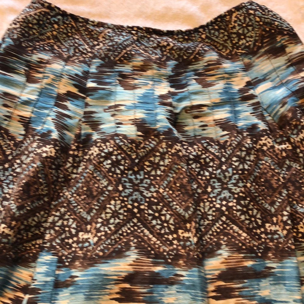 Nine West patterned skirt
